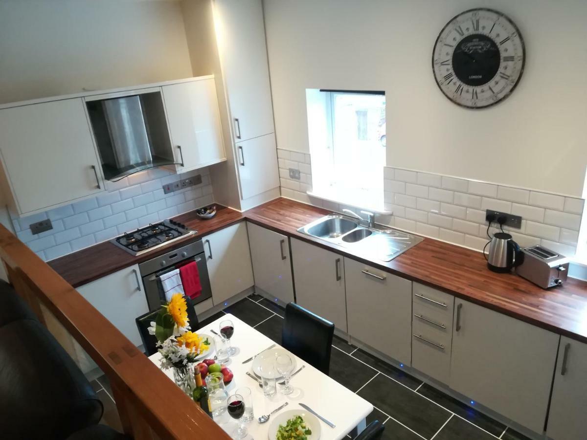 Stunning, 2 Bedroom, Ground Floor Apartment, Uplands, سوانسي المظهر الخارجي الصورة